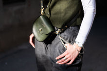 Load image into Gallery viewer, F-115 | ტყავის ჩანთა/Crossbody /ქალი