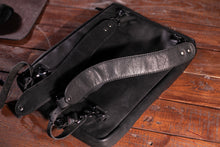 Load image into Gallery viewer, EL-102 | ტყავის ზურგჩანთა ლეპტოპისთვის/უნისექსი