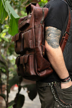 Load image into Gallery viewer, EL-103 | ტყავის ზურგჩანთა