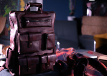 Load image into Gallery viewer, EL-103 | ტყავის ზურგჩანთა