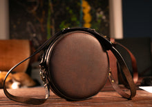 Load image into Gallery viewer, ტყავის ხალნაკეთი ჩანთა - (F-111)