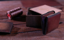 Load image into Gallery viewer, ტყავის საფულე (P-128)