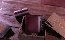 Load image into Gallery viewer, ტყავის საფულე (P-128)