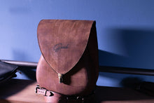 Load image into Gallery viewer, F-113 | ტყავის ზურგჩანთა/ ქალი