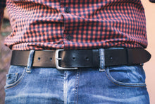 Load image into Gallery viewer, Q-101 | მამაკაცის ქამარი/იტალიური ტყავი/ხელნაკეთი