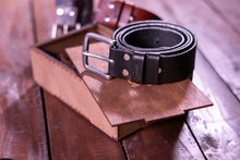 Load image into Gallery viewer, Q-101 | მამაკაცის ქამარი/იტალიური ტყავი/ხელნაკეთი