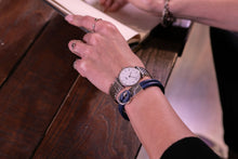 Load image into Gallery viewer, ტყავის სამაჯური ვერცხლის ბალთით (SM-101) (SM-102)