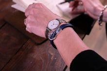 Load image into Gallery viewer, ტყავის სამაჯური ვერცხლის ბალთით (SM-101) (SM-102)