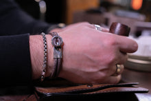 Load image into Gallery viewer, ტყავის სამაჯური ვერცხლის ბალთით (SM-101) (SM-102)