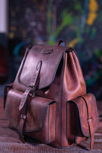 Load image into Gallery viewer, F-125 | ტყავის ზურგჩანთა/ხელით შეკერილი