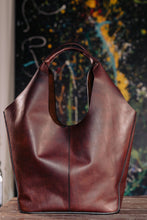 Load image into Gallery viewer, F-126 | ტყავის ხელნაკეთი ჩანთა/Tote