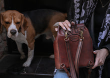 Load image into Gallery viewer, F-127 | ტყავის ზურგჩანთა/ ქალი