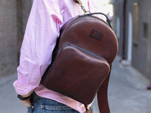 Load image into Gallery viewer, F-128 | ზურგჩანთა/ნატურალური ტყავი/ხელით შეკერილი