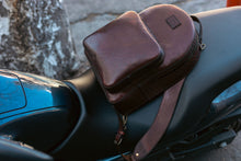 Load image into Gallery viewer, F-128 | ზურგჩანთა/ნატურალური ტყავი/ხელით შეკერილი