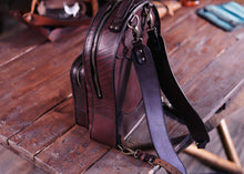 Load image into Gallery viewer, F-128 | ზურგჩანთა/ნატურალური ტყავი/ხელით შეკერილი