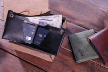 Load image into Gallery viewer, საფულე (B-120)