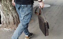 Load image into Gallery viewer, F-132 | ტყავის ჩანთა ლეპტოპისთვის /უნისექსი