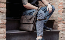 Load image into Gallery viewer, F-132 | ტყავის ჩანთა ლეპტოპისთვის /უნისექსი