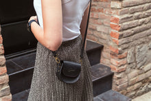 Load image into Gallery viewer, F-133 | ტყავის mini ჩანთა/Crossbody /ქალი