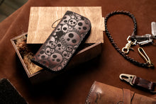 Load image into Gallery viewer, V-107 | ტყავის საფულე, პრინტით