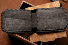 Load image into Gallery viewer, B-118 | კლასიკური Bi-fold საფულე / კაცი