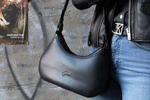 Load image into Gallery viewer, F-135 | ტყავის ჩანთა, ქალი