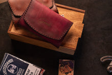 Load image into Gallery viewer, ტყავის სათუთუნე - (C-103)