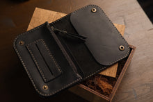 Load image into Gallery viewer, C-102 | სათუთუნე/ნატურალური ტყავი