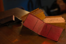 Load image into Gallery viewer, B-104 | თხელი Bi-fold საფულე/კაცი
