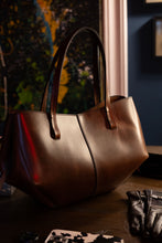 Load image into Gallery viewer, F-138 | ტყავის ჩანთა