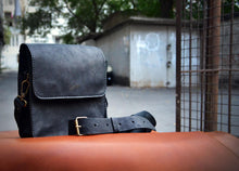 Load image into Gallery viewer, მამაკაცის ჩანთა - (F-105)