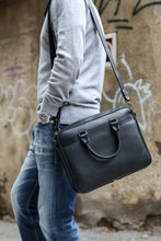 Load image into Gallery viewer, F-119 | ტყავის ჩანთა ლეპტოპისთვის/უნისექსი