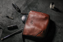 Load image into Gallery viewer, A-102 | კოსმეტიკის ჩანთა, ქალი