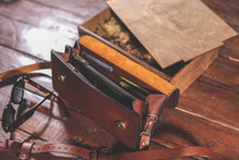 Load image into Gallery viewer, ტყავის ჩანთა - (F-121)