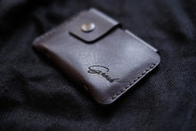 Load image into Gallery viewer, ტყავის საბარათე - (S-109)