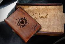 Load image into Gallery viewer, ტყავის საპასპორტე - (PP-104)