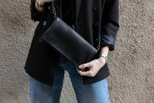 Load image into Gallery viewer, ქალის ჩანთა (F-124)