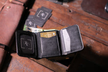 Load image into Gallery viewer, საფულე Tri-fold - (P-122)