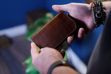 Load image into Gallery viewer, ტყავის საფულე (V-114)