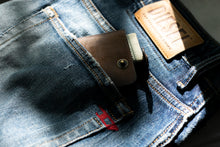 Load image into Gallery viewer, ტყავის საბარათე - (S-108)