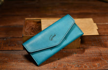 Load image into Gallery viewer, K-108 | ქალის საფულე/ნატურალური ტყავი/ხელნაკეთი