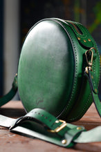 Load image into Gallery viewer, ტყავის ხალნაკეთი ჩანთა - (F-111)