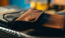 Load image into Gallery viewer, ბაიკერული საფულე - (B-116)