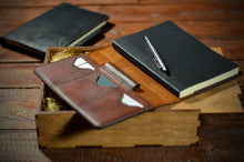 Load image into Gallery viewer, ტყავის ხელნაკეთი ყდა ბლოკნოტისთვის - (N-102)