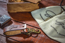 Load image into Gallery viewer, გასაღების საკიდი/საქამრე - (H-101)