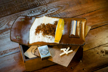 Load image into Gallery viewer, ტყავის სათუთუნე - (C-103)