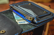 Load image into Gallery viewer, V-108 | ქალის საფულე/ნატურალური ტყავი/ხელნაკეთი