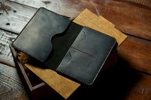 Load image into Gallery viewer, ტყავის საპასპორტე (PP-105)