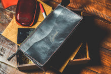 Load image into Gallery viewer, A-101 | კოსმეტიკის ჩანთა, ქალი