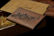 Load image into Gallery viewer, ტყავის საპასპორტე - (PP-104)